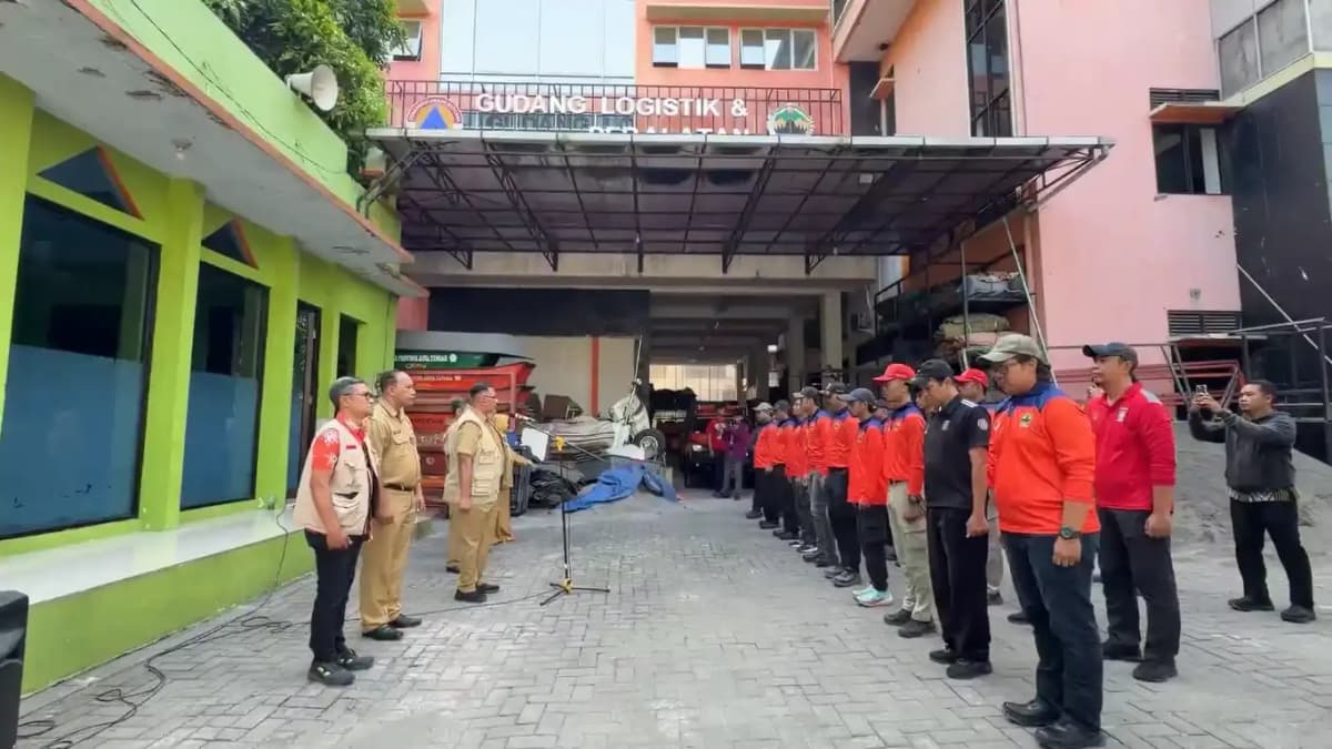 Pemprov Jateng Kirim Lima Truk Bantuan Tahap Kedua untuk Korban Bencana NTT